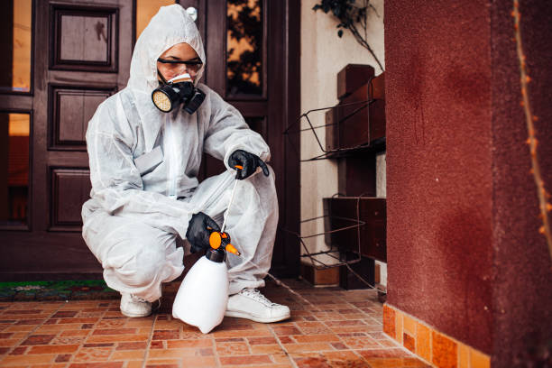 Reliable Mosquito Control contractor in Erie, KS by Show Me Pest Control